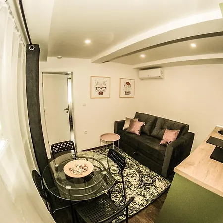 Polar Lpij Apartment